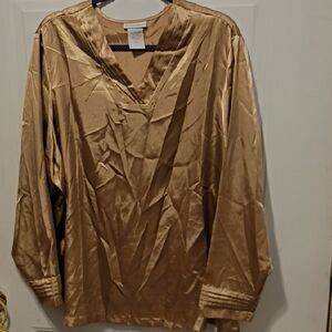 Elegant Gold V-Neck Blouse